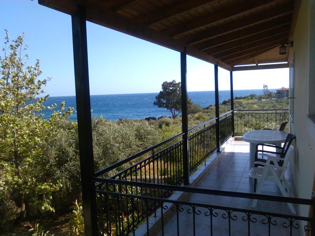 Kastraki Studios Stoupa Exterior photo